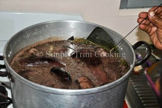 Making Trinidad Black Pudding (3)