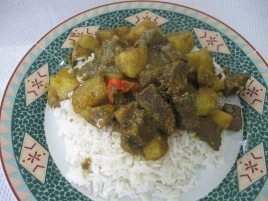 Rice and Curry Beef with potatoes