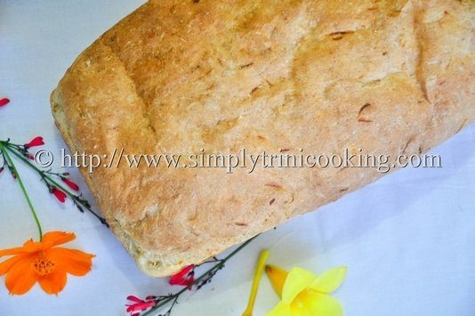 Healthy Carrot Apple and Sultana Loaf - Cinnamon and Kale